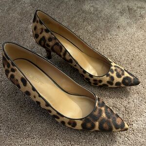 Nine West Leopard Print Pointed Toe Pumps Size 8.5M – EUC